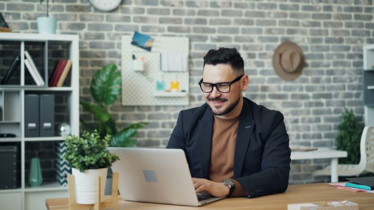Designing Flexible Frameworks for Scalable Digital Growth